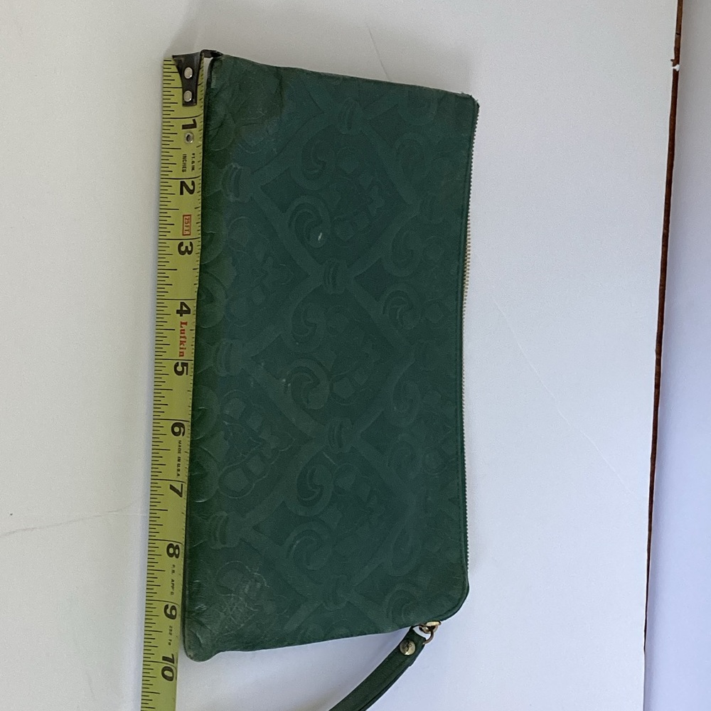 HOBO Embossed Green Leather Clutch Wristlet - Picture 2 of 5